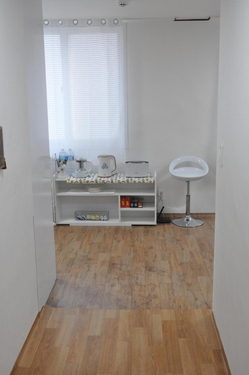 Gwangju Songjeong Station Guesthouse Кванджу Экстерьер фото